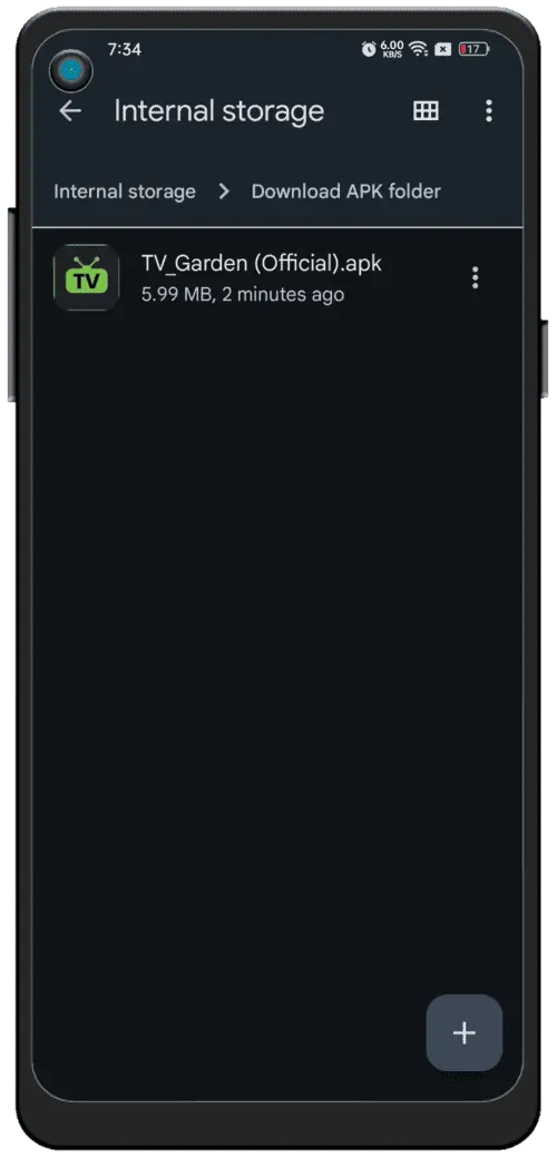 Android security warning: 'File might be harmful' dialog with 'Download anyway' highlighted